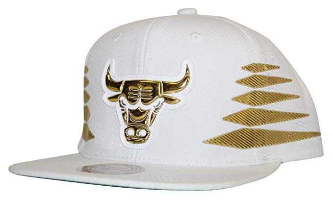 Mitchell & Ness Men's NBA Solid Gold Diamond Logo Snapback Cap